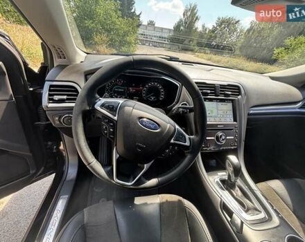 Форд Мондео, объемом двигателя 2 л и пробегом 196 тыс. км за 16000 $, фото 12 на Automoto.ua