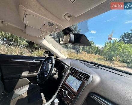 Форд Мондео, объемом двигателя 2 л и пробегом 196 тыс. км за 16000 $, фото 2 на Automoto.ua