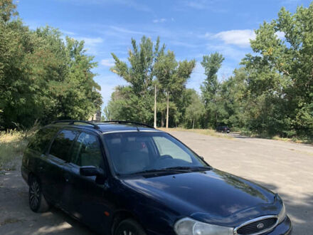 Форд Мондео 1996 у Кривому Розі на Automoto.ua Форд Мондео, об'ємом двигуна 1.8 л та пробігом 263 тис. км за 1850 $, фото 1 на Automoto.ua