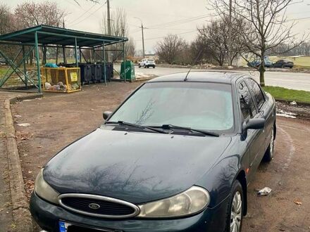 Форд Мондео, об'ємом двигуна 1.6 л та пробігом 300 тис. км за 2100 $, фото 1 на Automoto.ua