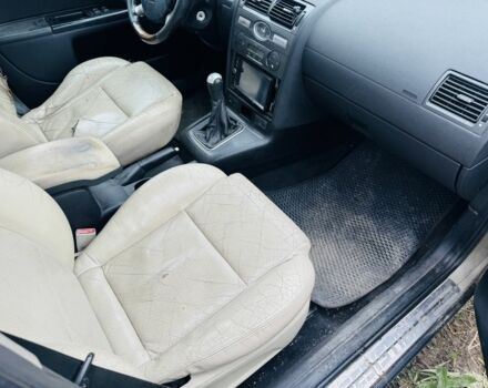 Желтый Форд Мондео, объемом двигателя 2 л и пробегом 390 тыс. км за 1999 $, фото 9 на Automoto.ua