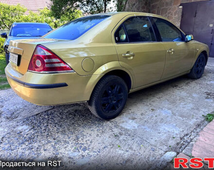 Жовтий Форд Мондео, об'ємом двигуна 1.8 л та пробігом 300 тис. км за 3000 $, фото 2 на Automoto.ua