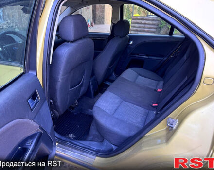 Жовтий Форд Мондео, об'ємом двигуна 1.8 л та пробігом 300 тис. км за 3000 $, фото 7 на Automoto.ua