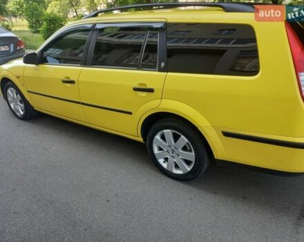 Желтый Форд Мондео, объемом двигателя 2.5 л и пробегом 430 тыс. км за 4100 $, фото 4 на Automoto.ua