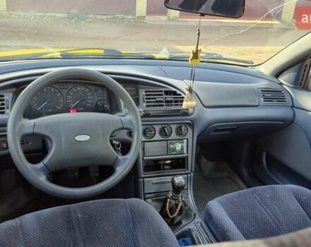 Жовтий Форд Мондео, об'ємом двигуна 2 л та пробігом 1 тис. км за 1700 $, фото 8 на Automoto.ua