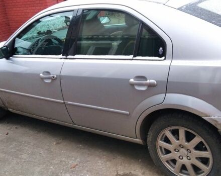 Серый Форд Мондео, объемом двигателя 2 л и пробегом 360 тыс. км за 4000 $, фото 6 на Automoto.ua