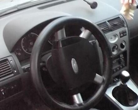 Серый Форд Мондео, объемом двигателя 1.8 л и пробегом 180 тыс. км за 3700 $, фото 5 на Automoto.ua