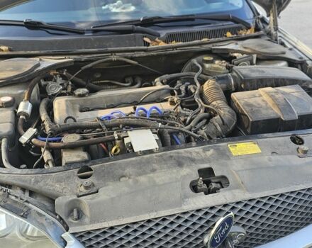 Серый Форд Мондео, объемом двигателя 2 л и пробегом 260 тыс. км за 3500 $, фото 2 на Automoto.ua