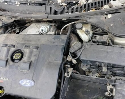 Серый Форд Мондео, объемом двигателя 2 л и пробегом 390 тыс. км за 1350 $, фото 4 на Automoto.ua