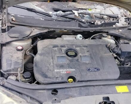 Серый Форд Мондео, объемом двигателя 2 л и пробегом 390 тыс. км за 1350 $, фото 5 на Automoto.ua