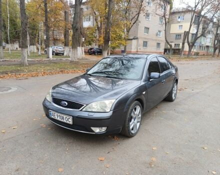 Сірий Форд Мондео, об'ємом двигуна 2.2 л та пробігом 271 тис. км за 3700 $, фото 1 на Automoto.ua