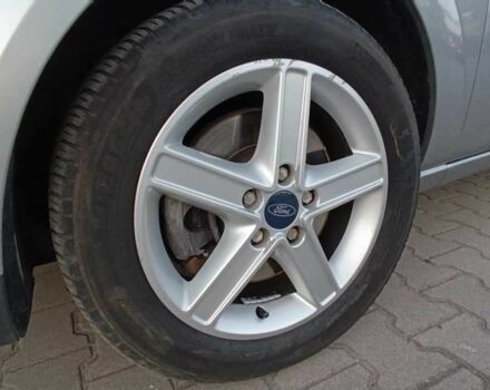 Серый Форд Мондео, объемом двигателя 2.5 л и пробегом 74 тыс. км за 4072 $, фото 5 на Automoto.ua