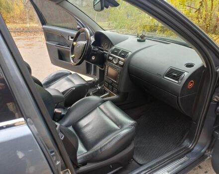 Сірий Форд Мондео, об'ємом двигуна 2.2 л та пробігом 271 тис. км за 3700 $, фото 11 на Automoto.ua