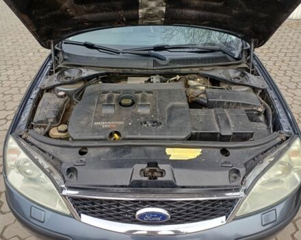 Сірий Форд Мондео, об'ємом двигуна 2.2 л та пробігом 271 тис. км за 3700 $, фото 16 на Automoto.ua