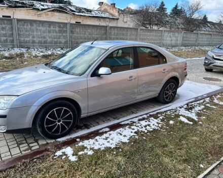 Серый Форд Мондео, объемом двигателя 1.8 л и пробегом 292 тыс. км за 2000 $, фото 1 на Automoto.ua