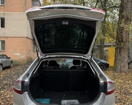 Серый Форд Мондео, объемом двигателя 2 л и пробегом 322 тыс. км за 4200 $, фото 12 на Automoto.ua