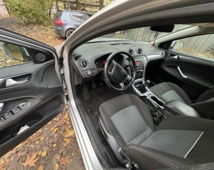 Серый Форд Мондео, объемом двигателя 2 л и пробегом 322 тыс. км за 4200 $, фото 11 на Automoto.ua