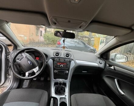 Серый Форд Мондео, объемом двигателя 2 л и пробегом 322 тыс. км за 4200 $, фото 13 на Automoto.ua