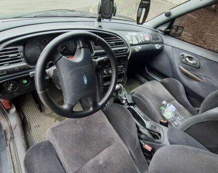 Сірий Форд Мондео, об'ємом двигуна 2 л та пробігом 250 тис. км за 1500 $, фото 4 на Automoto.ua