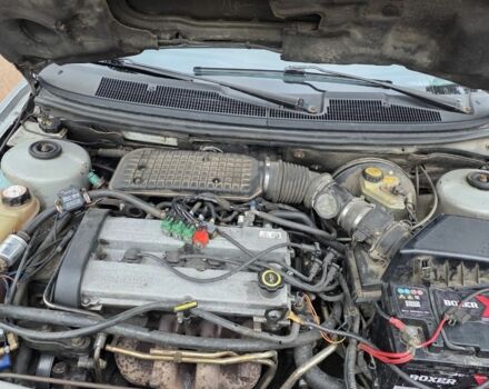 Серый Форд Мондео, объемом двигателя 1.8 л и пробегом 333 тыс. км за 750 $, фото 5 на Automoto.ua