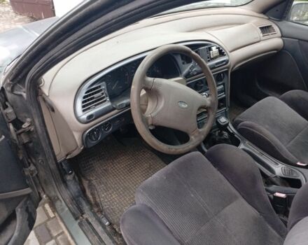 Сірий Форд Мондео, об'ємом двигуна 1.8 л та пробігом 416 тис. км за 643 $, фото 3 на Automoto.ua