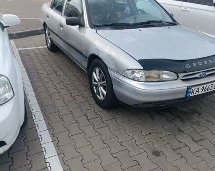 Сірий Форд Мондео, об'ємом двигуна 2 л та пробігом 154 тис. км за 2500 $, фото 4 на Automoto.ua