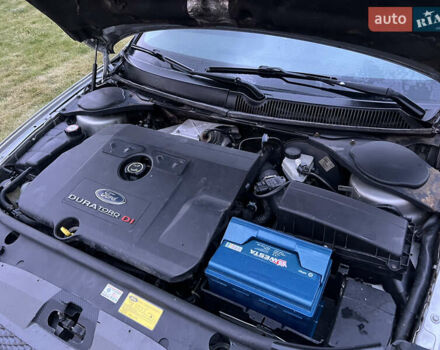 Серый Форд Мондео, объемом двигателя 1.99 л и пробегом 284 тыс. км за 2949 $, фото 42 на Automoto.ua