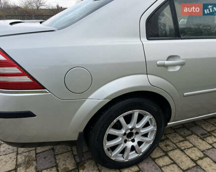 Серый Форд Мондео, объемом двигателя 1.99 л и пробегом 284 тыс. км за 2699 $, фото 6 на Automoto.ua