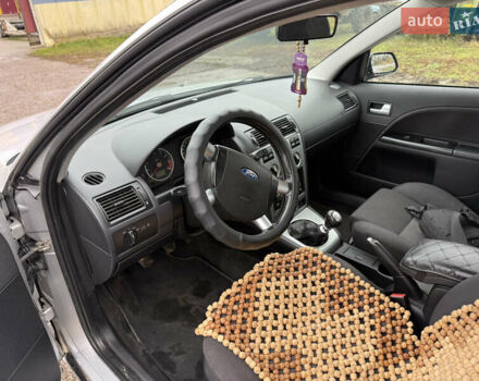 Серый Форд Мондео, объемом двигателя 1.8 л и пробегом 291 тыс. км за 2350 $, фото 8 на Automoto.ua