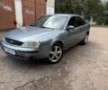 Сірий Форд Мондео, об'ємом двигуна 2 л та пробігом 300 тис. км за 2756 $, фото 1 на Automoto.ua