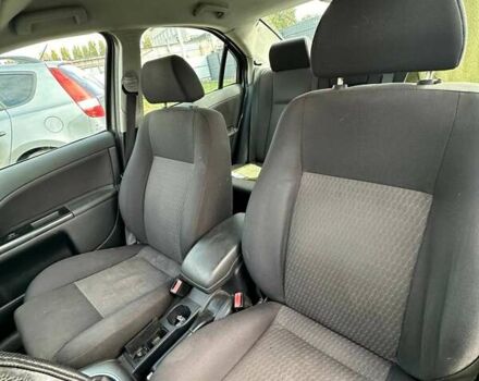 Серый Форд Мондео, объемом двигателя 1.8 л и пробегом 320 тыс. км за 1700 $, фото 17 на Automoto.ua