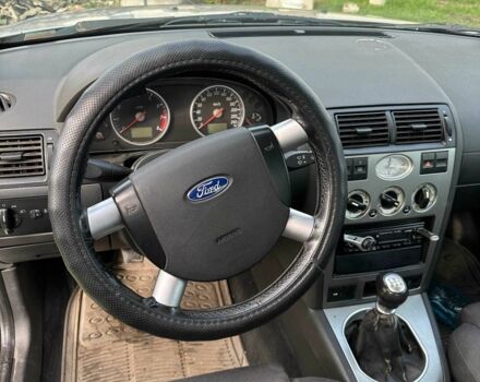 Серый Форд Мондео, объемом двигателя 1.8 л и пробегом 310 тыс. км за 1700 $, фото 11 на Automoto.ua