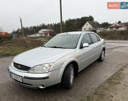 Серый Форд Мондео, объемом двигателя 1.8 л и пробегом 291 тыс. км за 2350 $, фото 1 на Automoto.ua