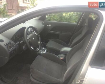 Сірий Форд Мондео, об'ємом двигуна 2 л та пробігом 328 тис. км за 4500 $, фото 5 на Automoto.ua