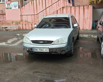 Серый Форд Мондео, объемом двигателя 2.5 л и пробегом 367 тыс. км за 2837 $, фото 1 на Automoto.ua