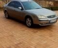 Сірий Форд Мондео, об'ємом двигуна 2 л та пробігом 262 тис. км за 3200 $, фото 1 на Automoto.ua