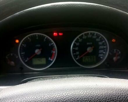 Сірий Форд Мондео, об'ємом двигуна 2 л та пробігом 262 тис. км за 3200 $, фото 9 на Automoto.ua