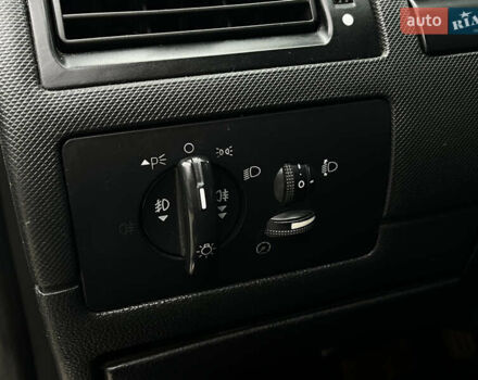 Серый Форд Мондео, объемом двигателя 2 л и пробегом 172 тыс. км за 4300 $, фото 21 на Automoto.ua