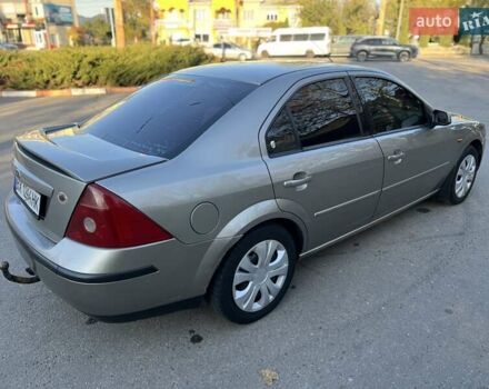 Форд Мондео 2002 в Черновцах на Automoto.ua Серый Форд Мондео, объемом двигателя 1.8 л и пробегом 271 тыс. км за 2600 $, фото 18 на Automoto.ua