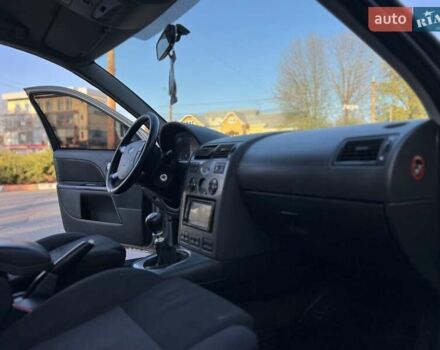 Форд Мондео 2002 в Черновцах на Automoto.ua Серый Форд Мондео, объемом двигателя 1.8 л и пробегом 271 тыс. км за 2600 $, фото 34 на Automoto.ua