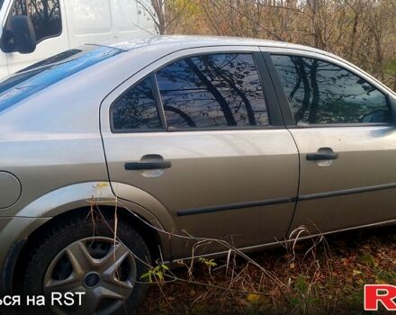 Серый Форд Мондео, объемом двигателя 1.8 л и пробегом 0 тыс. км за 2850 $, фото 2 на Automoto.ua