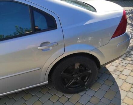 Форд Мондео 2002 в Черкассах на Automoto.ua Серый Форд Мондео, объемом двигателя 2 л и пробегом 480 тыс. км за 4117 $, фото 10 на Automoto.ua