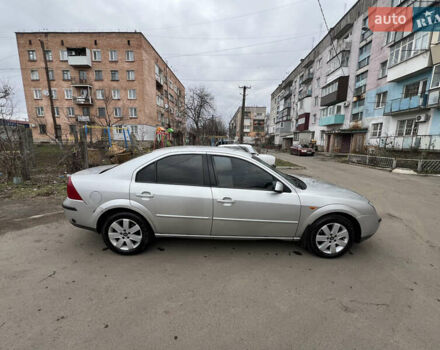 Серый Форд Мондео, объемом двигателя 1.8 л и пробегом 400 тыс. км за 3800 $, фото 7 на Automoto.ua