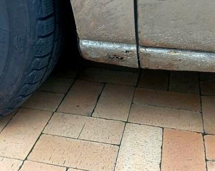 Сірий Форд Мондео, об'ємом двигуна 2 л та пробігом 262 тис. км за 3200 $, фото 6 на Automoto.ua