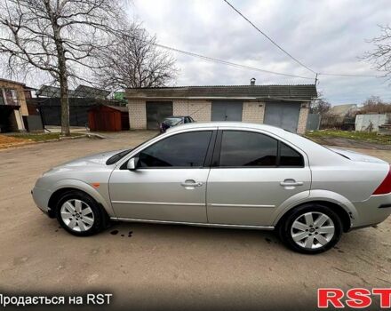 Сірий Форд Мондео, об'ємом двигуна 1.8 л та пробігом 0 тис. км за 3200 $, фото 1 на Automoto.ua