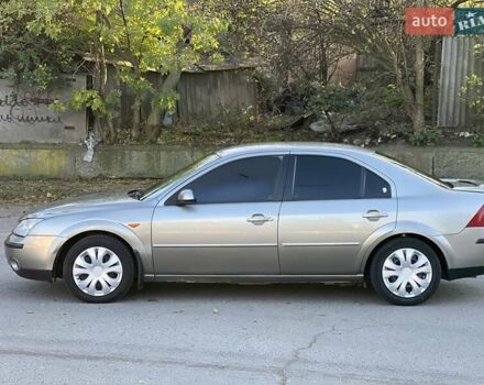 Форд Мондео 2002 в Черновцах на Automoto.ua Серый Форд Мондео, объемом двигателя 1.8 л и пробегом 271 тыс. км за 2600 $, фото 3 на Automoto.ua