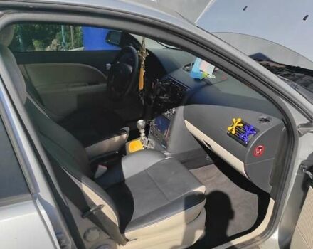 Форд Мондео 2002 в Черкассах на Automoto.ua Серый Форд Мондео, объемом двигателя 2 л и пробегом 480 тыс. км за 4117 $, фото 4 на Automoto.ua