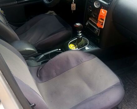 Серый Форд Мондео, объемом двигателя 2 л и пробегом 262 тыс. км за 3200 $, фото 4 на Automoto.ua