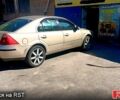 Серый Форд Мондео, объемом двигателя 2 л и пробегом 369 тыс. км за 3300 $, фото 1 на Automoto.ua