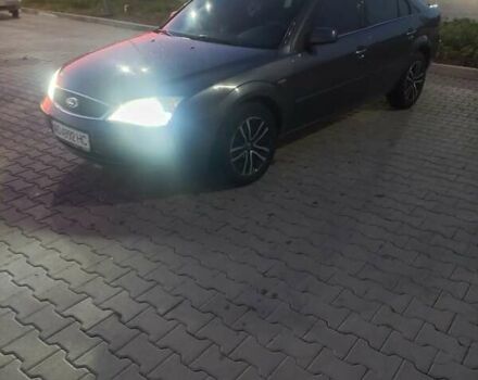 Серый Форд Мондео, объемом двигателя 2 л и пробегом 293 тыс. км за 3000 $, фото 1 на Automoto.ua